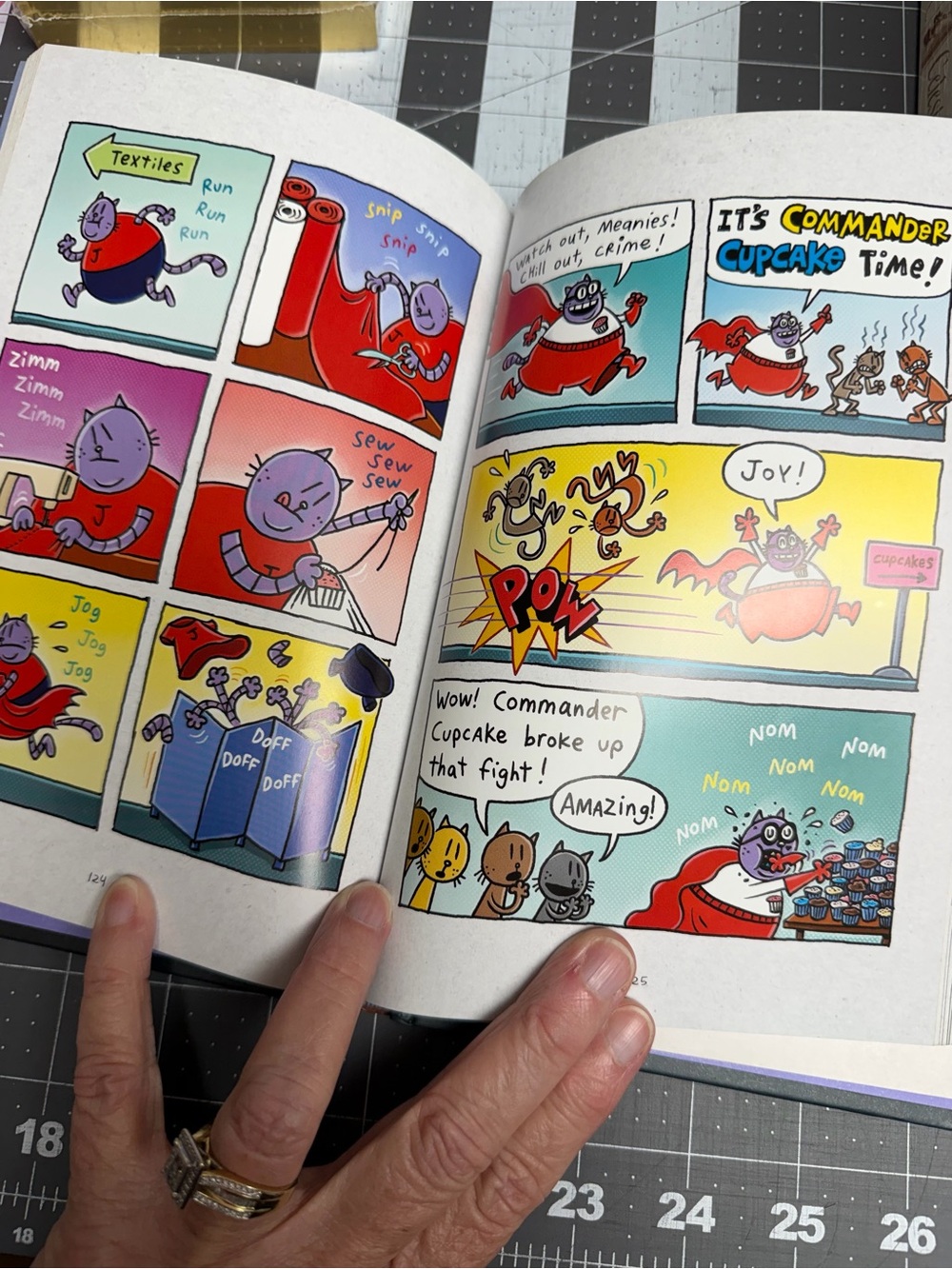 Dog Man: For Whom the Ball Rolls, is Book 7 graphic novel series by Dav Pilkey - Picture 3 of 3